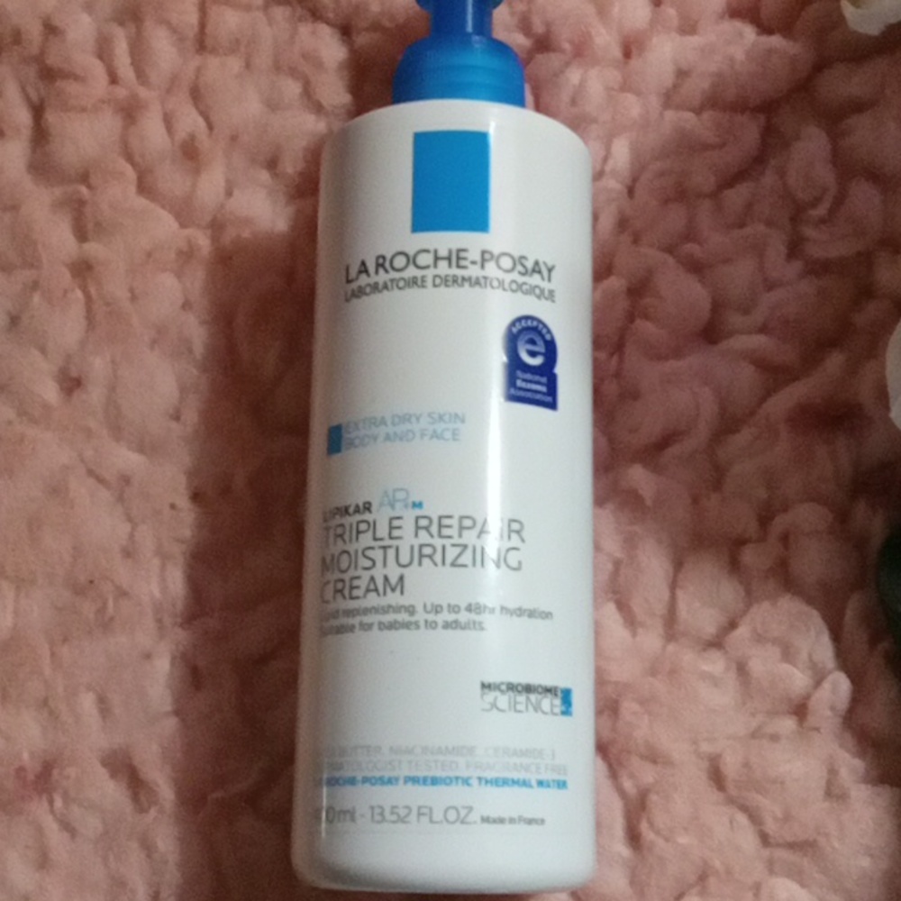 LA ROCHE POSAY TRIPLE REPAIR MOISTURIZING CREAM